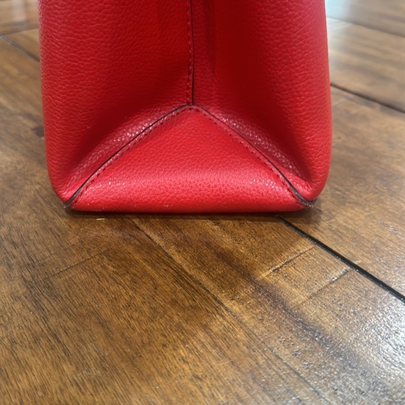 Red Kate Spade bag. Great condition! - Picture 16 of 16